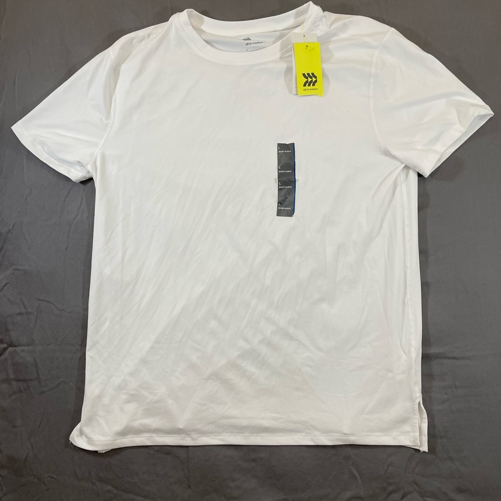 Training shirt All in motion brand white color size large new with tag